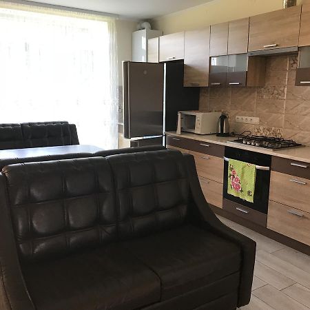 Gostynnyi Dvir Cottage Тернополь Экстерьер фото