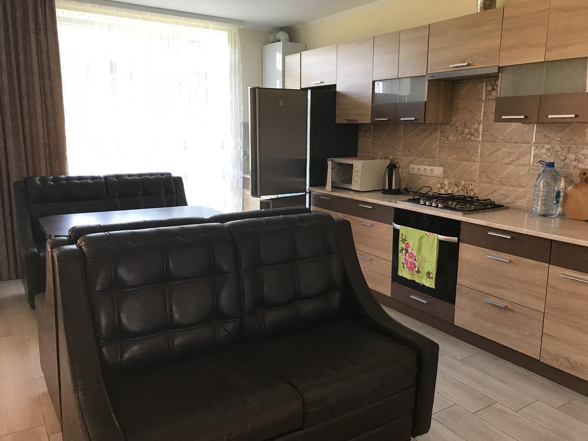 Gostynnyi Dvir Cottage Тернополь Экстерьер фото